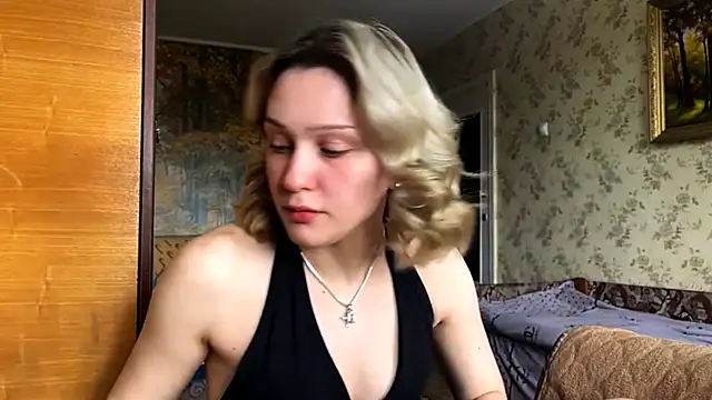 Snapshot of AlisiaStreitmatter chatting on 29, 5, 2026 AlisiaStreitmatter online show from 29, 5, 2026