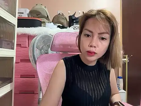 sweet glam online show from 17, 7, 2026