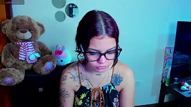 angelina 77 online show from 28, 4, 2026