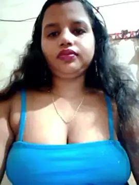 Snapshot of Nigar_Hatun chatting on 4, 5, 2026 Nigar Hatun online show from 4, 5, 2026