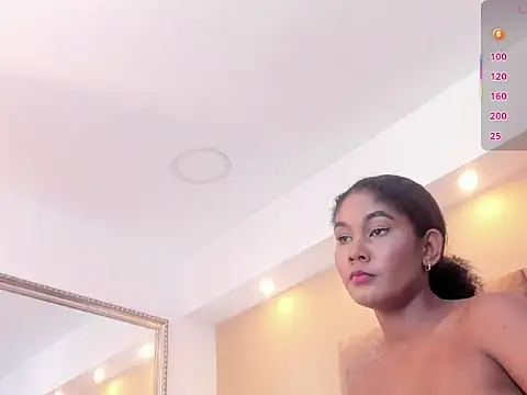 AlissonJamess online show from 29, 4, 2026