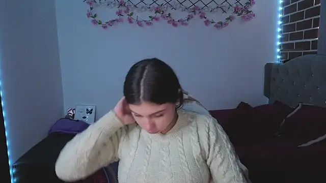 Snapshot of isabella_monntolvo chatting on 20, 5, 2026 isabella monntolvo online show from 20, 5, 2026