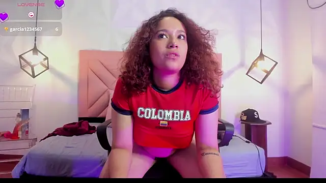 curly babe online show from 11, 6, 2026