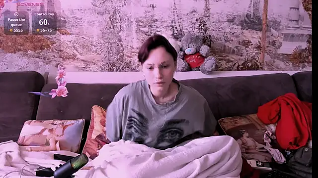 Snapshot of VikaViktoria chatting on 1, 5, 2026 VikaViktoria online show from 1, 5, 2026