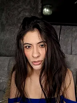 AshleyyHall online show from 14, 7, 2026