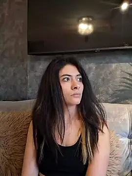 AshleyyHall online show from 14, 7, 2026