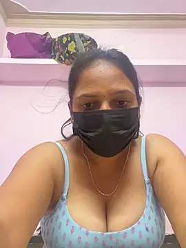Snapshot of Deepuu__Telugu chatting on 3, 5, 2026 Deepuu Telugu online show from 3, 5, 2026