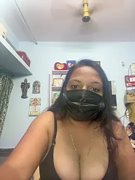 Snapshot of Deepuu__Telugu chatting on 14, 7, 2026 Deepuu Telugu online show from 14, 7, 2026