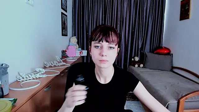 Snapshot of MiniLysii chatting on 16, 5, 2026 MiniLysii online show from 16, 5, 2026