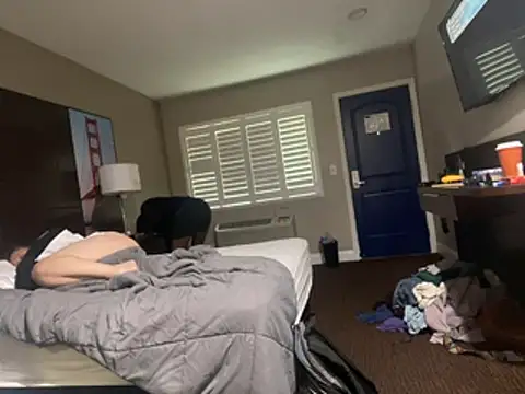 milfandyoungin online show from 7, 5, 2026