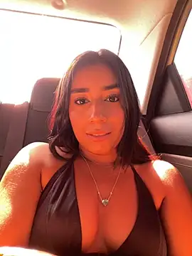 Snapshot of SaryJonex chatting on 7, 7, 2026 SaryJonex online show from 7, 7, 2026
