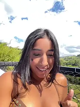 Snapshot of SaryJonex chatting on 28, 7, 2026 SaryJonex online show from 28, 7, 2026
