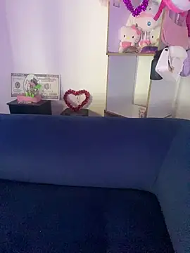 Emybbyx online show from 3, 6, 2026