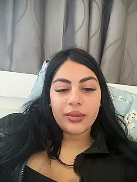 Snapshot of LilyLovell chatting on 26, 4, 2026 LilyLovell online show from 26, 4, 2026
