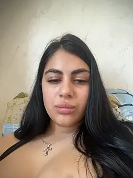 Snapshot of LilyLovell chatting on 26, 5, 2026 LilyLovell online show from 26, 5, 2026