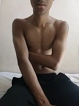 Snapshot of skinny_raj chatting on 26, 5, 2026 skinny raj online show from 26, 5, 2026