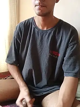 Snapshot of skinny_raj chatting on 19, 6, 2026 skinny raj online show from 19, 6, 2026