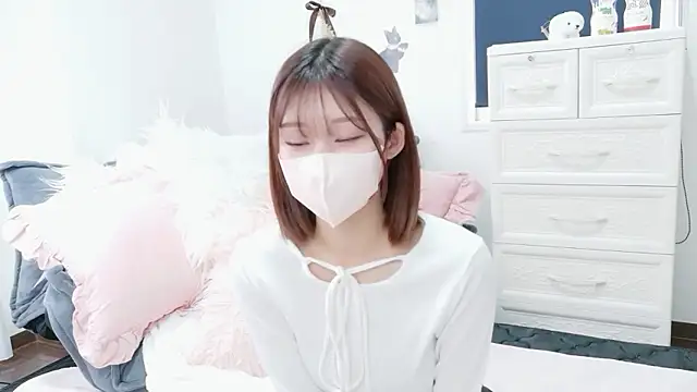 Neko o33 online show from 6, 5, 2026