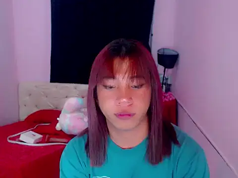 Snapshot of URsexyLylia chatting on 23, 5, 2026 URsexyLylia online show from 23, 5, 2026
