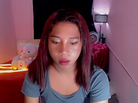 Snapshot of URsexyLylia chatting on 29, 5, 2026 URsexyLylia online show from 29, 5, 2026