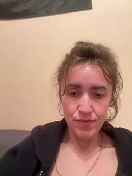 Snapshot of Avokadoo chatting on 27, 4, 2026 Avokadoo online show from 27, 4, 2026