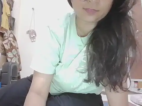 Aayaat   online show from 16, 6, 2026