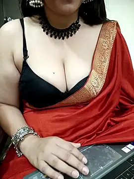 Aayaat   online show from 20, 6, 2026