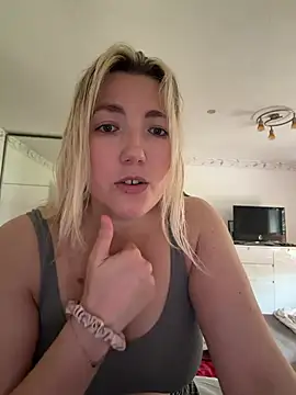 LaurasStar online show from 10, 5, 2026
