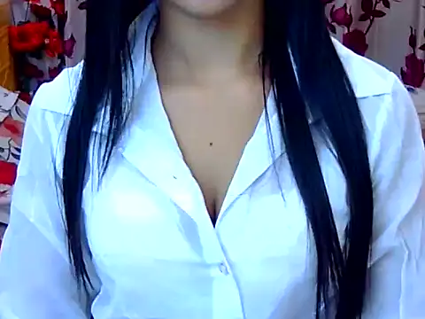 Alina Nur online show from 28, 6, 2026