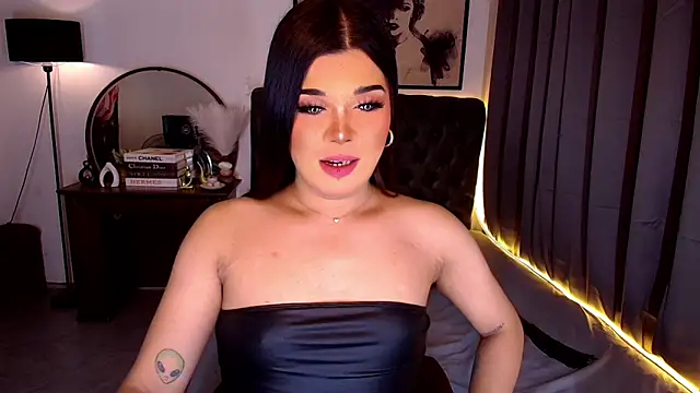 Snapshot of Empress_Candice chatting on 18, 5, 2026 Empress Candice online show from 18, 5, 2026