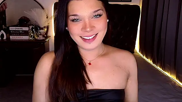 Snapshot of Empress_Candice chatting on 20, 5, 2026 Empress Candice online show from 20, 5, 2026