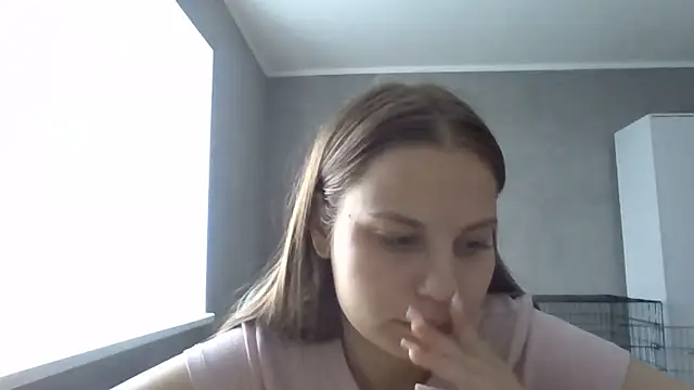  Linsyy ee  online show from 9, 6, 2026