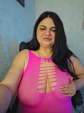 -CUTE-EVVIL- online show from 18, 5, 2026