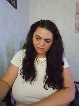 -CUTE-EVVIL- online show from 28, 6, 2026