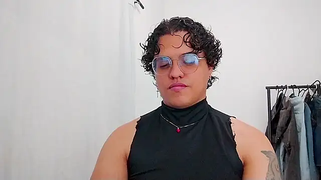 Diane exotic online show from 5, 5, 2026