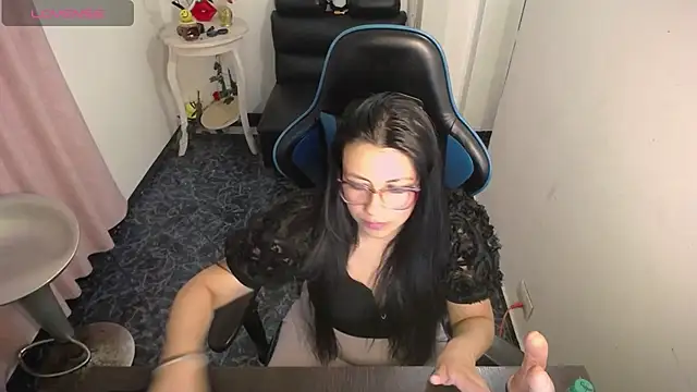 Snapshot of Valeri_bj chatting on 26, 6, 2026 Valeri bj online show from 26, 6, 2026
