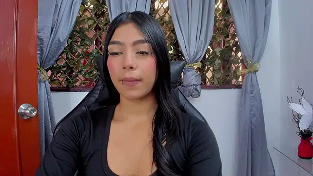 Snapshot of Sofia_Browm chatting on 15, 6, 2026 Sofia Browm online show from 15, 6, 2026