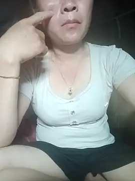 Lella 01 online show from 5, 6, 2026