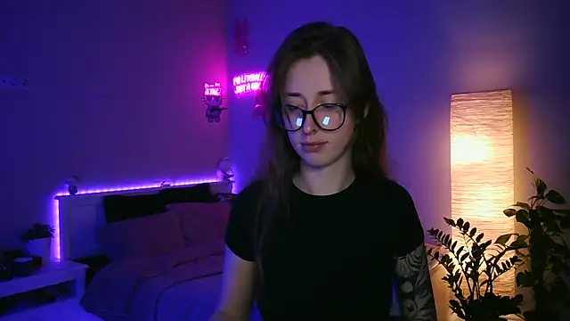 she tora69 online show from 8, 5, 2026