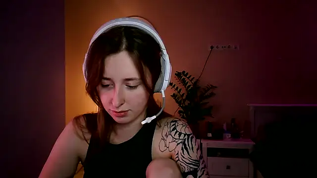 she tora69 online show from 11, 6, 2026