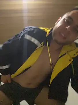 SUZUIRYOTA online show from 29, 4, 2026