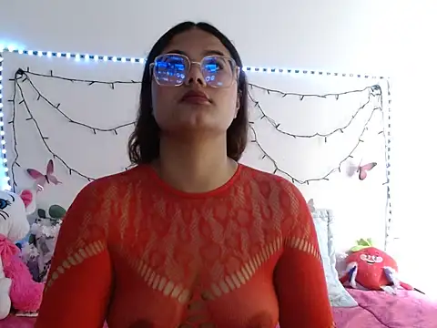 Snapshot of scarlettdoll777 chatting on 8, 6, 2026 scarlettdoll777 online show from 8, 6, 2026