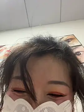 Snapshot of milkwine chatting on 5, 7, 2026 milkwine online show from 5, 7, 2026
