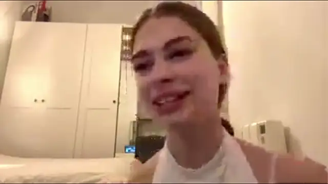 JacquelyneDelgado online show from 29, 4, 2026