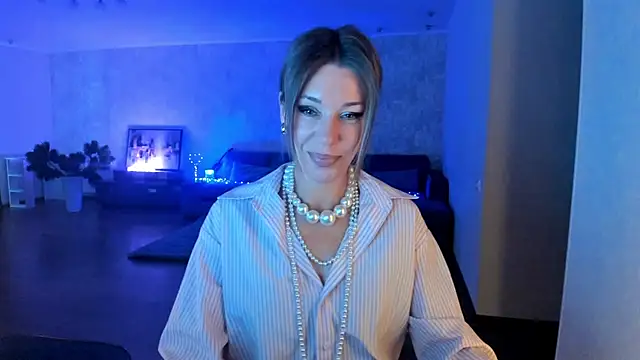 Snapshot of miababemi09 chatting on 17, 7, 2026 miababemi09 online show from 17, 7, 2026