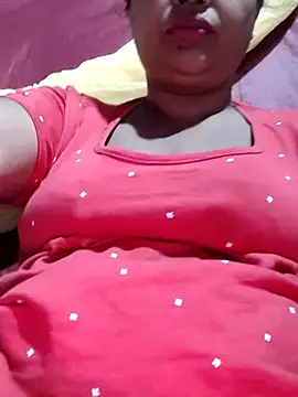 Snapshot of Gulapi_N chatting on 19, 5, 2026 Gulapi N online show from 19, 5, 2026