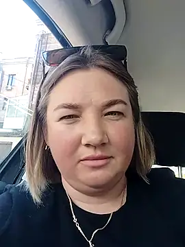 Snapshot of MiyaOlliver chatting on 1, 8, 2026 MiyaOlliver online show from 1, 8, 2026
