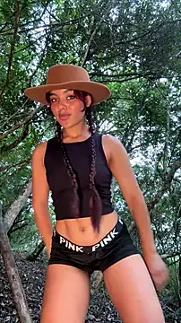 Snapshot of mariannella chatting on 30, 6, 2026 mariannella online show from 30, 6, 2026