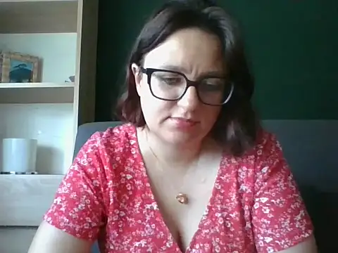 Snapshot of sensual_paris chatting on 25, 6, 2026 sensual paris online show from 25, 6, 2026