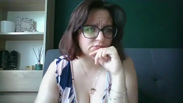 Snapshot of sensual_paris chatting on 29, 7, 2026 sensual paris online show from 29, 7, 2026
